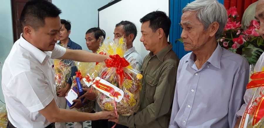 Keyword đầu tiên có dấu